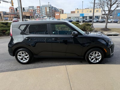 2024 Kia Soul LX