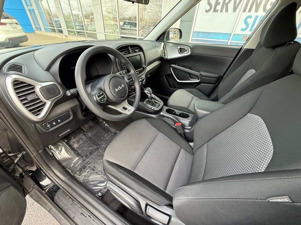 2024 Kia Soul LX