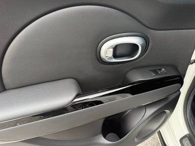 2016 Kia Soul Plus