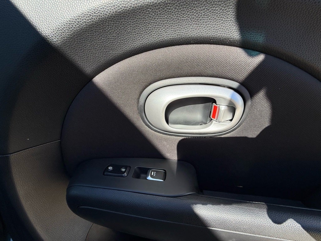 2017 Kia Soul Plus