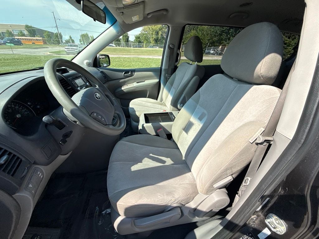 2014 Kia Sedona LX