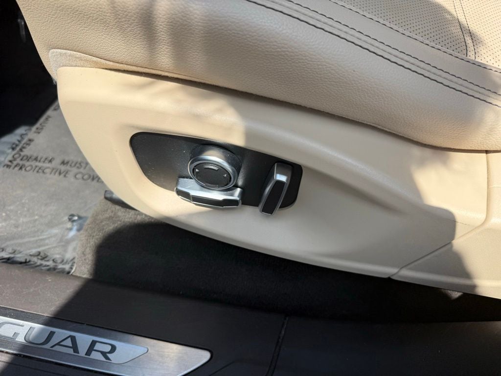 2019 Jaguar F-PACE 25t Prestige