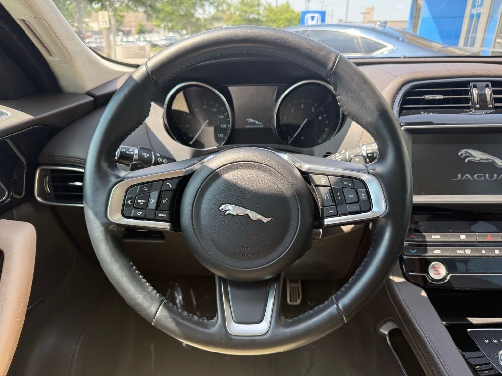 2019 Jaguar F-PACE 25t Prestige