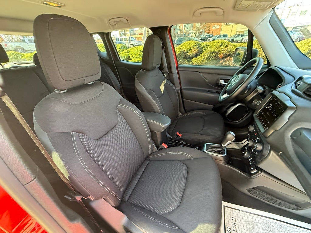 2023 Jeep Renegade Latitude