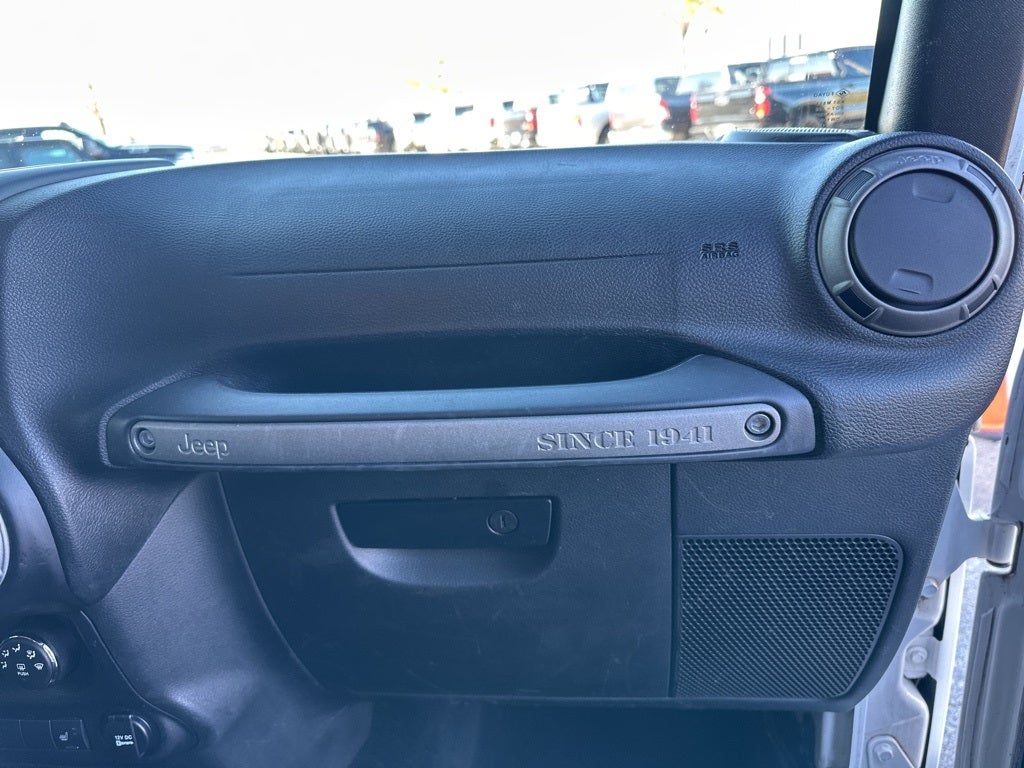 2017 Jeep Wrangler Sport