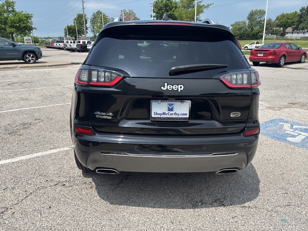 2019 Jeep Cherokee Overland