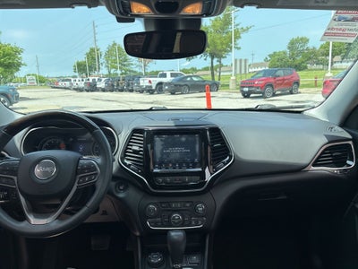 2019 Jeep Cherokee Overland