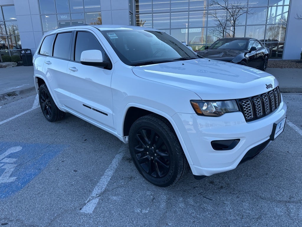 2020 Jeep Grand Cherokee Altitude