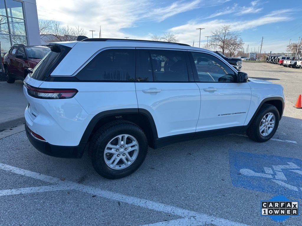 2024 Jeep Grand Cherokee Laredo
