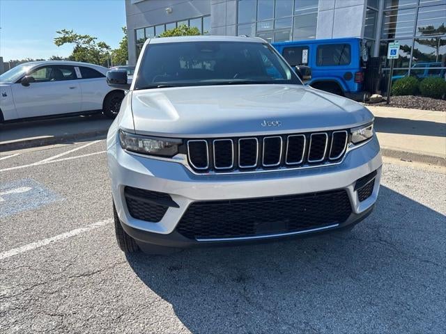 2024 Jeep Grand Cherokee Laredo X 4x4