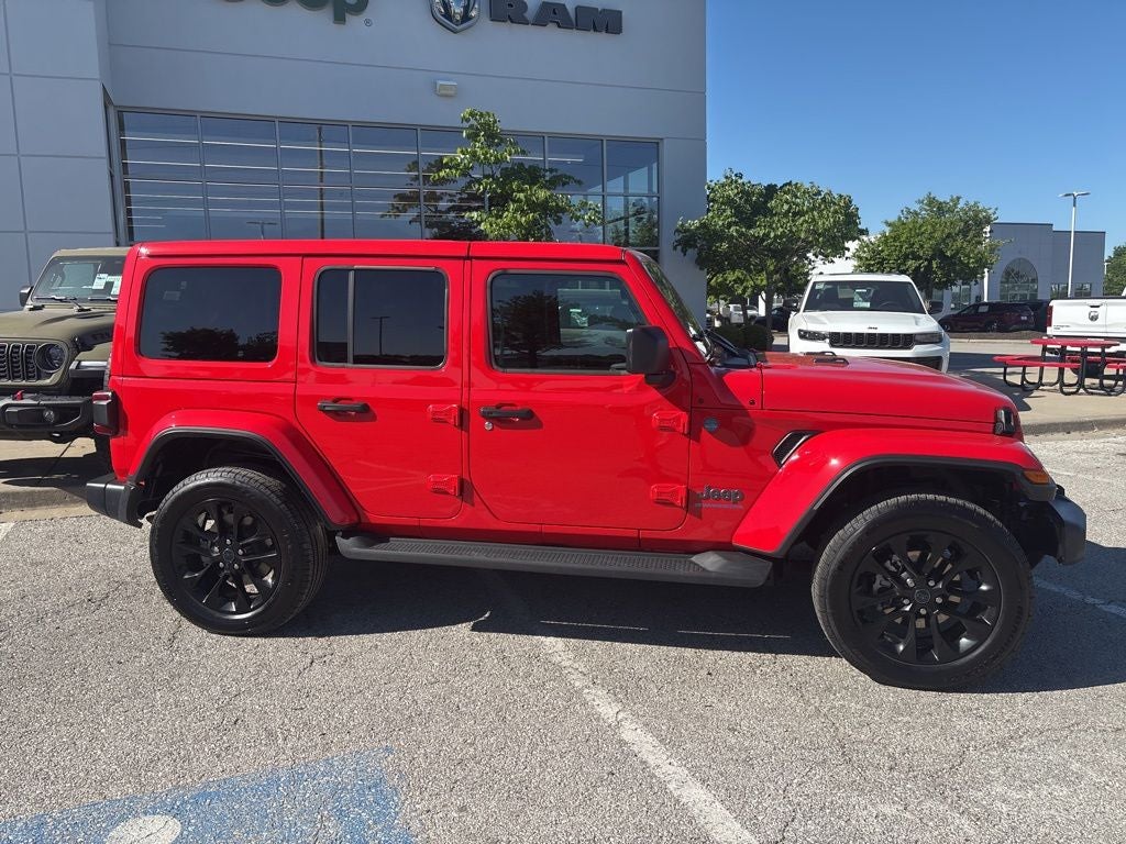 2025 Jeep Wrangler Sahara 4xe