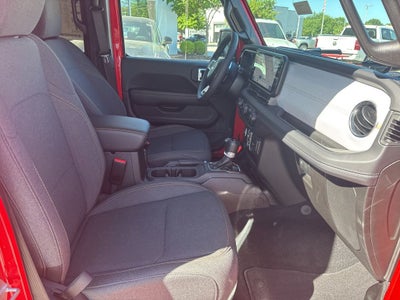 2025 Jeep Wrangler Sahara 4xe