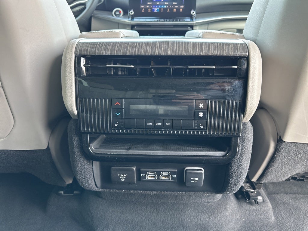 2024 Jeep Wagoneer L Series II