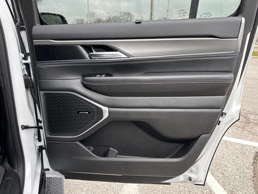 2024 Jeep Wagoneer Series II