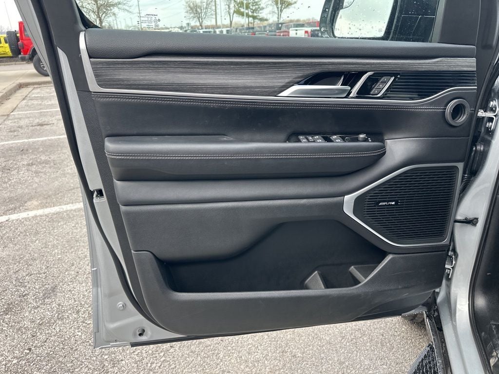 2024 Jeep Wagoneer Series III