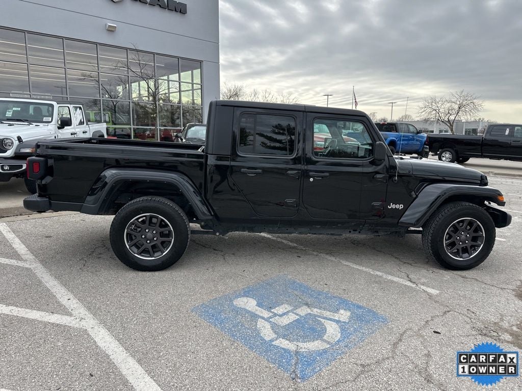 2023 Jeep Gladiator Overland