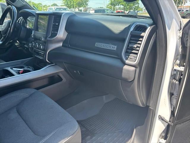 2020 RAM 1500 Big Horn Crew Cab 4x4 5'7' Box