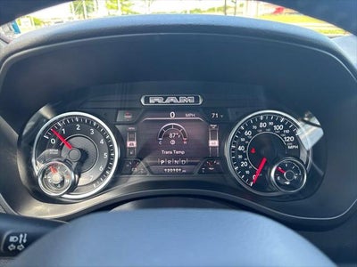 2020 RAM 1500 Big Horn Crew Cab 4x4 5'7' Box