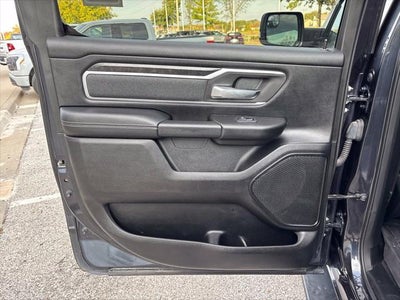 2020 RAM 1500 Big Horn Crew Cab 4x4 5'7' Box