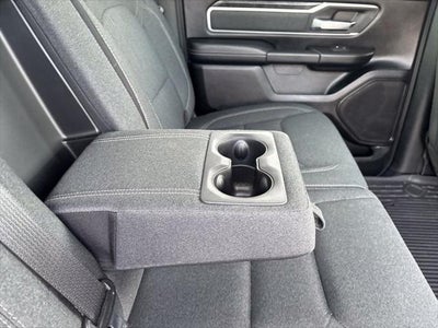 2020 RAM 1500 Big Horn Crew Cab 4x4 5'7' Box