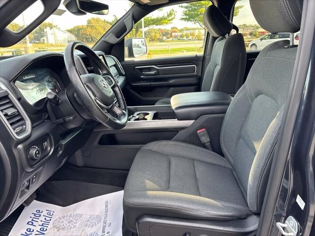 2020 RAM 1500 Big Horn Crew Cab 4x4 5'7' Box