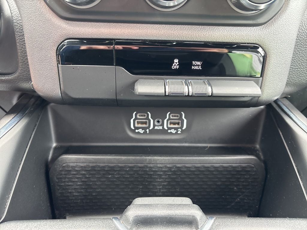 2024 RAM 1500 Big Horn/Lone Star