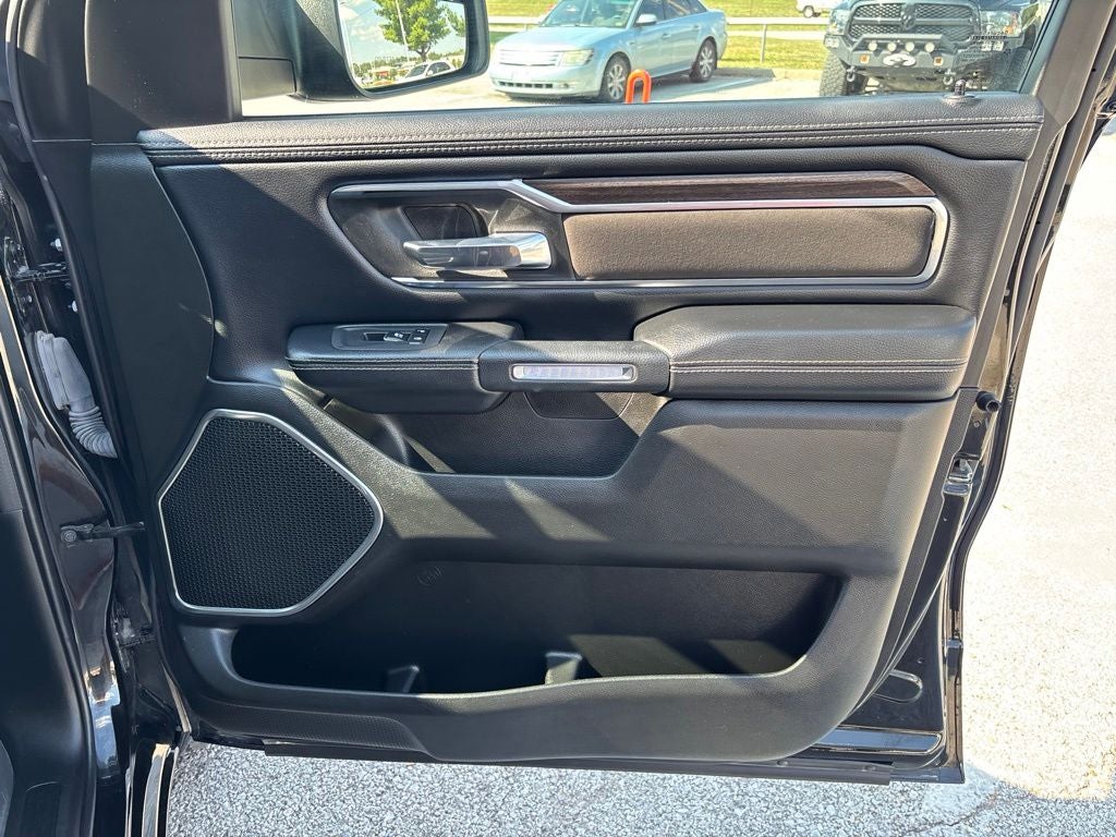 2025 RAM 1500 Laramie Crew Cab 4x4 5'7' Box