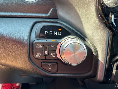 2025 RAM 1500 Laramie Crew Cab 4x4 5'7' Box