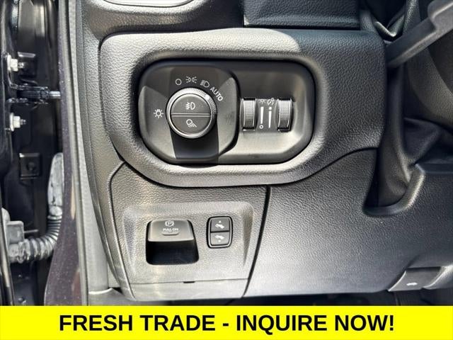 2021 RAM 1500 Laramie Crew Cab 4x4 5'7' Box