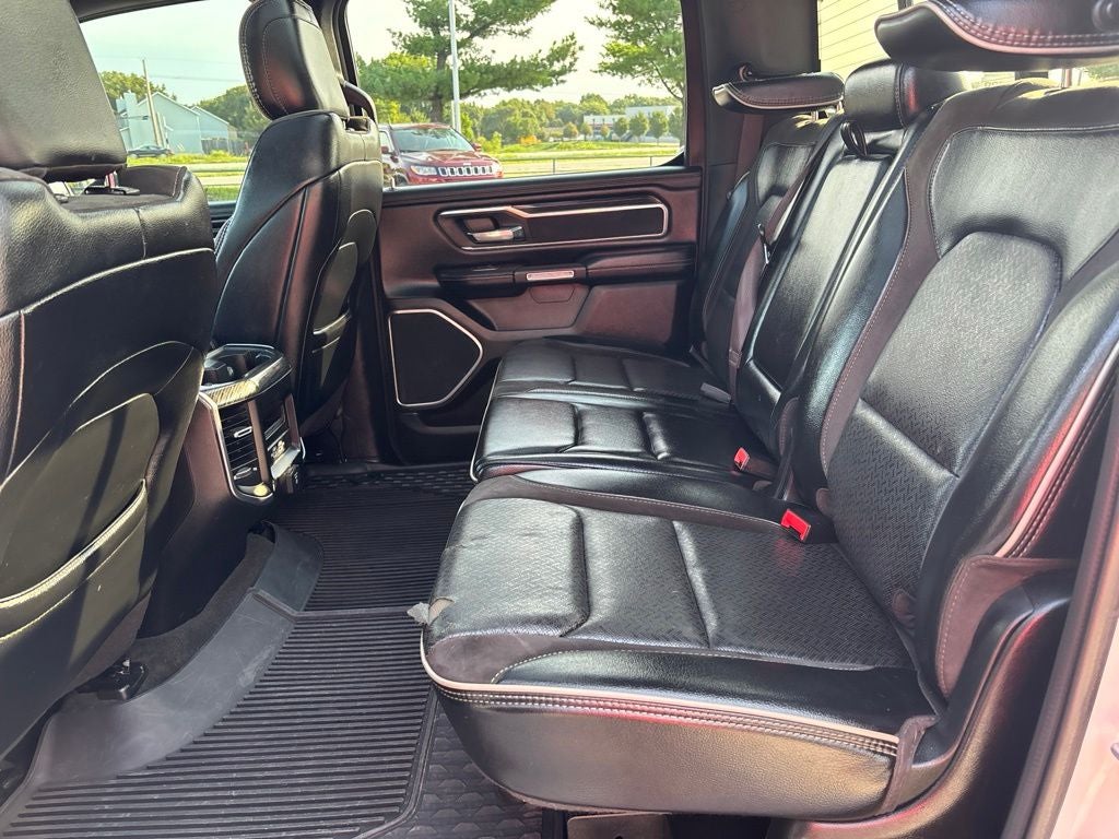 2023 RAM 1500 Laramie Crew Cab 4x4 5'7' Box