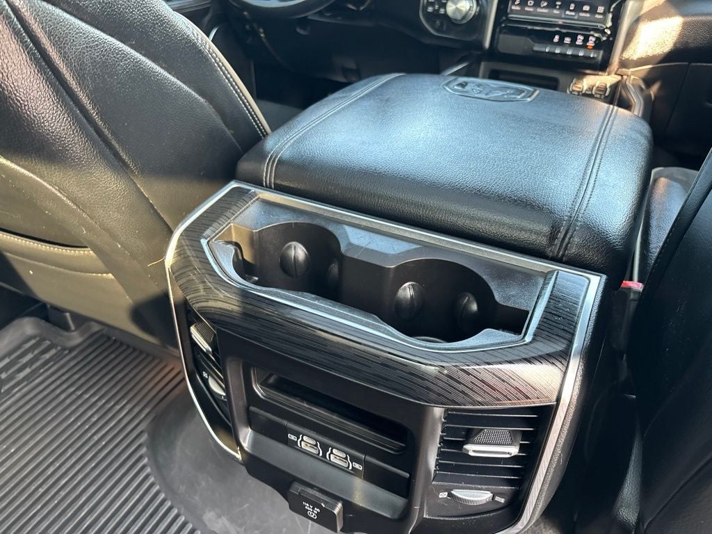 2023 RAM 1500 Laramie Crew Cab 4x4 5'7' Box