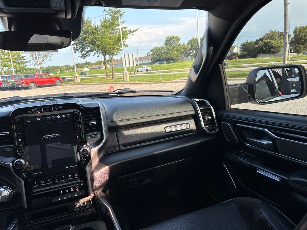 2023 RAM 1500 Laramie Crew Cab 4x4 5'7' Box