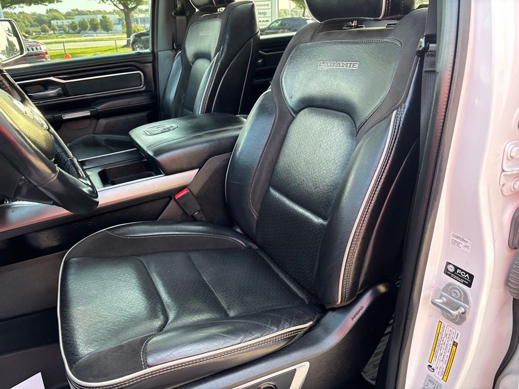 2023 RAM 1500 Laramie Crew Cab 4x4 5'7' Box