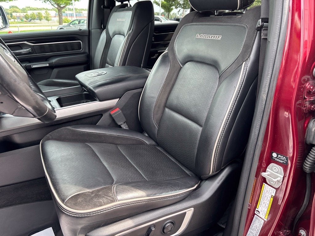2021 RAM 1500 Laramie Crew Cab 4x4 5'7' Box