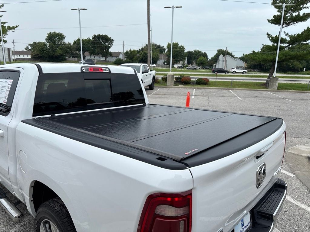 2023 RAM 1500 Laramie Crew Cab 4x4 5'7' Box