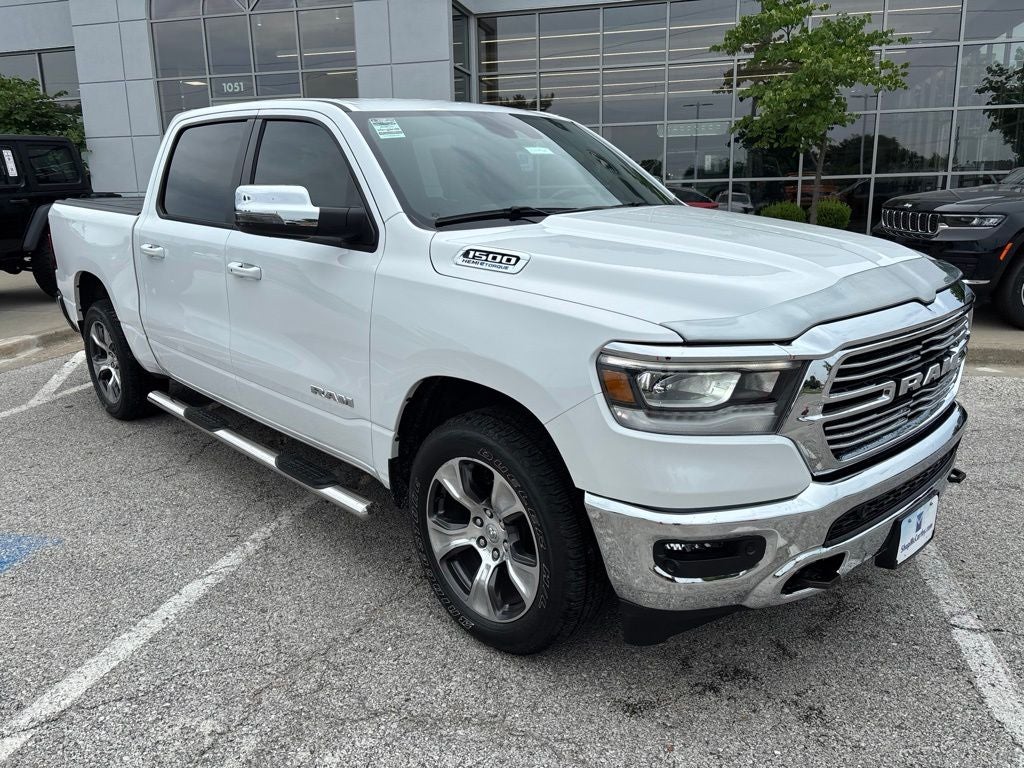 2023 RAM 1500 Laramie Crew Cab 4x4 5'7' Box