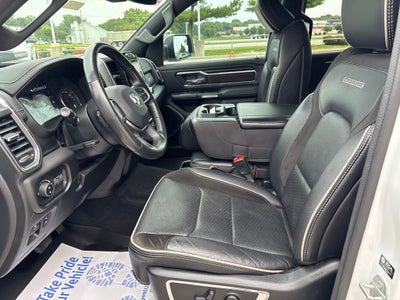 2023 RAM 1500 Laramie Crew Cab 4x4 5'7' Box
