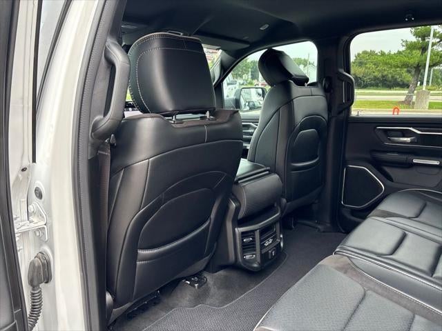 2023 RAM 1500 Laramie Crew Cab 4x4 5'7' Box