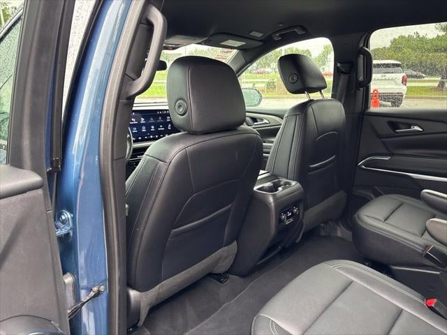 2025 Chevrolet Traverse FWD LT