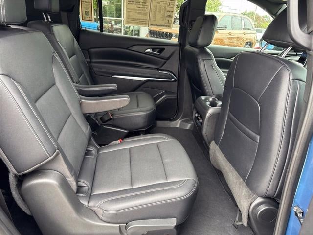 2025 Chevrolet Traverse FWD LT