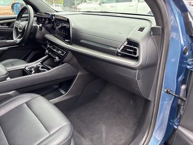 2025 Chevrolet Traverse FWD LT