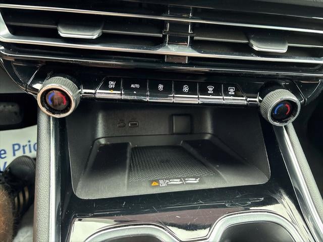 2025 Chevrolet Traverse FWD LT