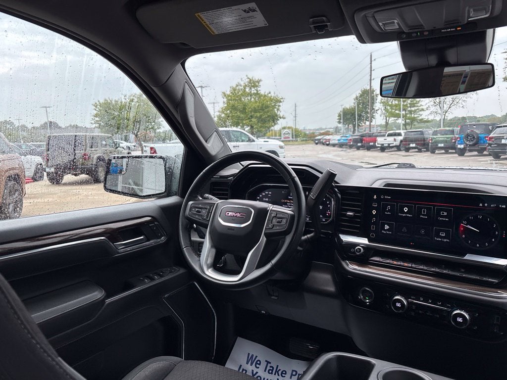 2024 GMC Sierra 1500 4WD Crew Cab Short Box Elevation with 3VL