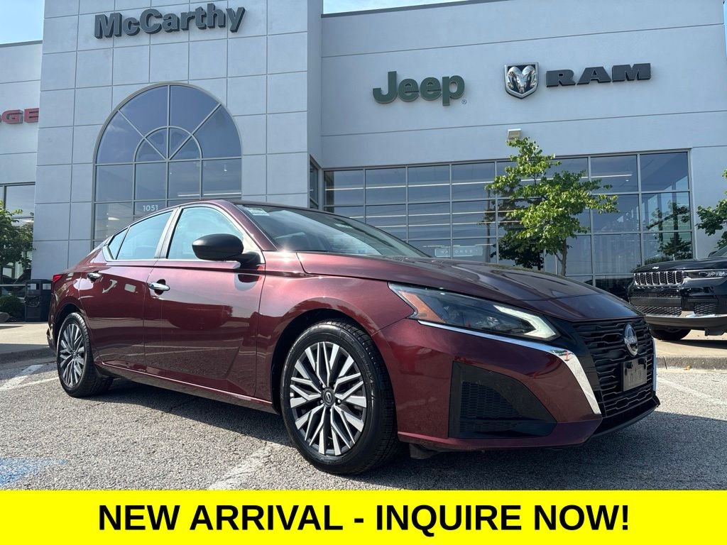 2025 Nissan Altima SV FWD