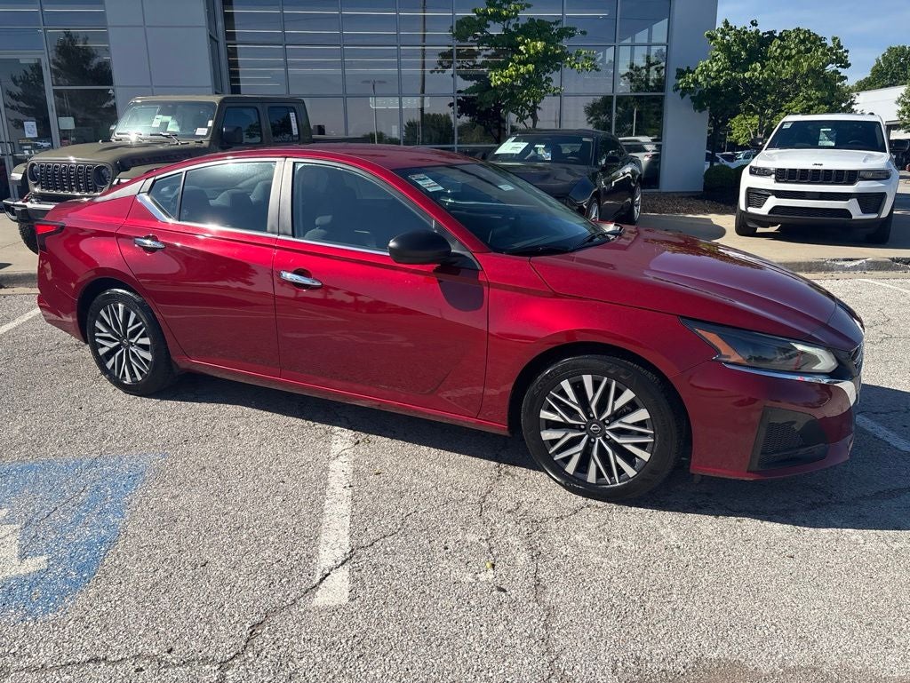 2025 Nissan Altima 2.5 SV