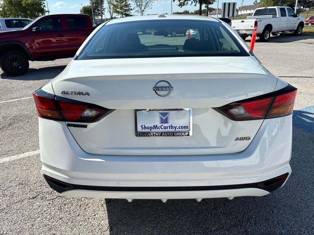 2025 Nissan Altima SV AWD