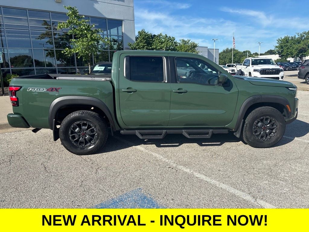 2023 Nissan Frontier Crew Cab PRO-4X 4x4