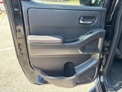2023 Nissan Frontier Crew Cab PRO-4X 4x4