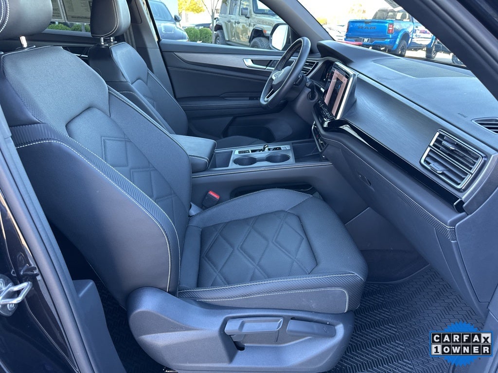 2024 Volkswagen Atlas Cross Sport 2.0T SE