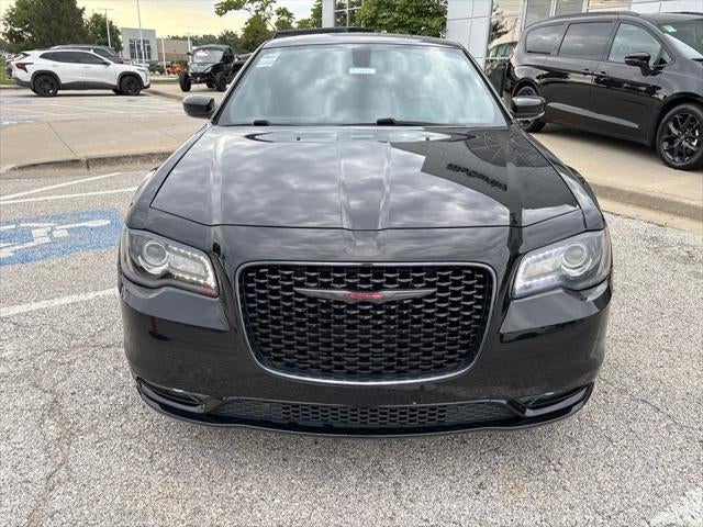 2023 Chrysler 300 300S